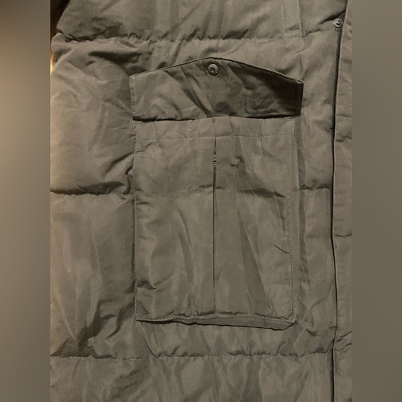 Black puffer jacket - Picture 3 of 5